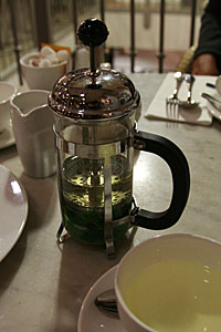 chá com Valentina