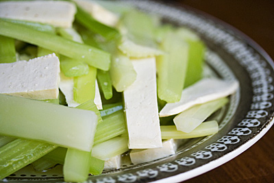 celery-tofu-sal_2S.jpg