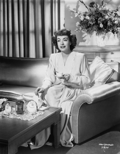 joan-crawford-tea2