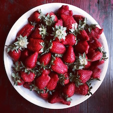balsamic-strawberry-cake