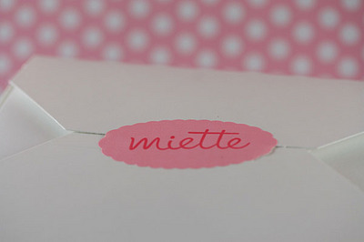 miette_macarons_2S.jpg